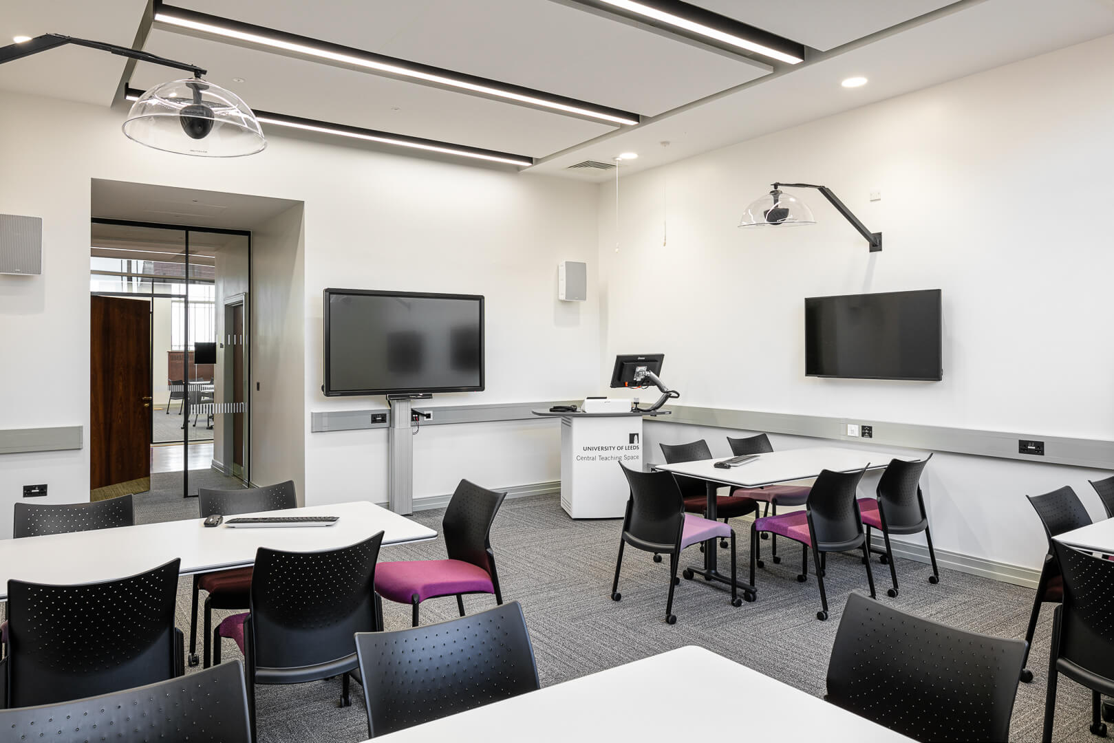 Commercial architecture, interior & aerial photography - Language Centre, University of Leeds